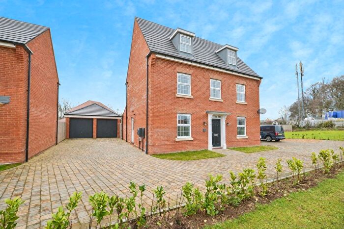 5 Bedroom Detached House For Sale In Sinderby Lane, Nunthorpe, Middlesbrough, TS7