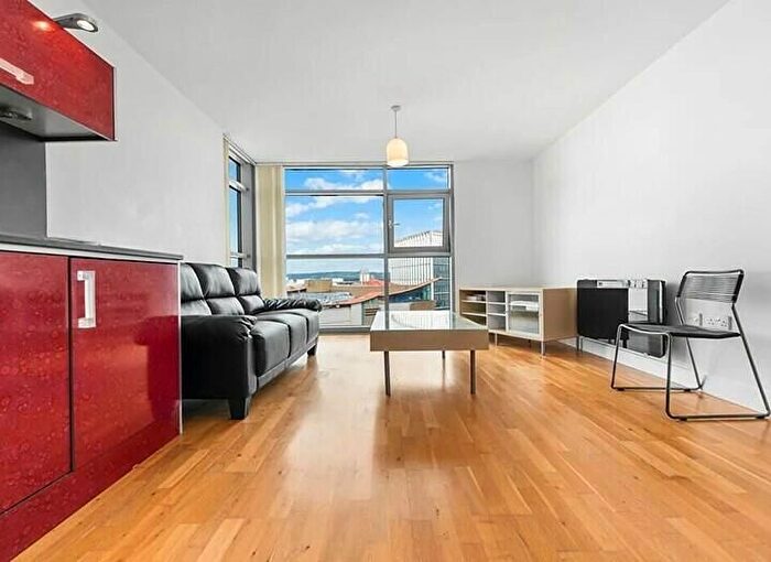 1 Bedroom Flat To Rent In Altolusso, Bute Terrace, Cardiff, CF10