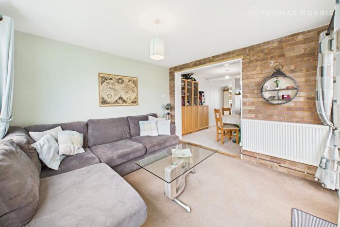 3 Bedroom Semi Detached House For Sale In Riverside Gardens, Langford, Biggleswade, Bedfordshire, SG18