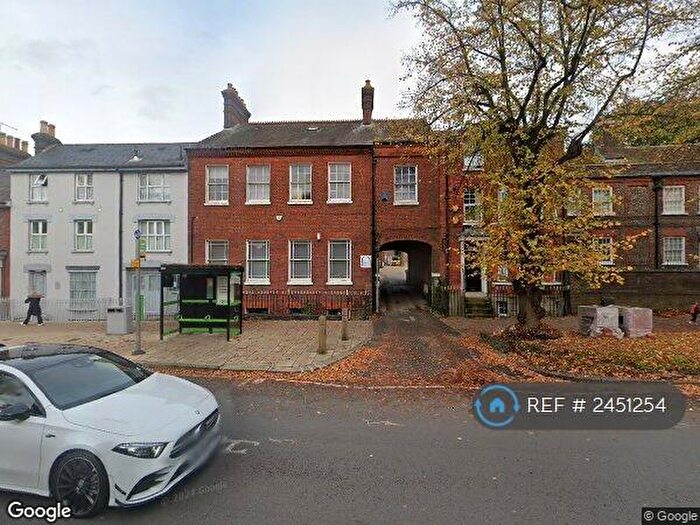 2 Bedroom Semi-Detached House To Rent In The Coach House, Dunstable, LU6