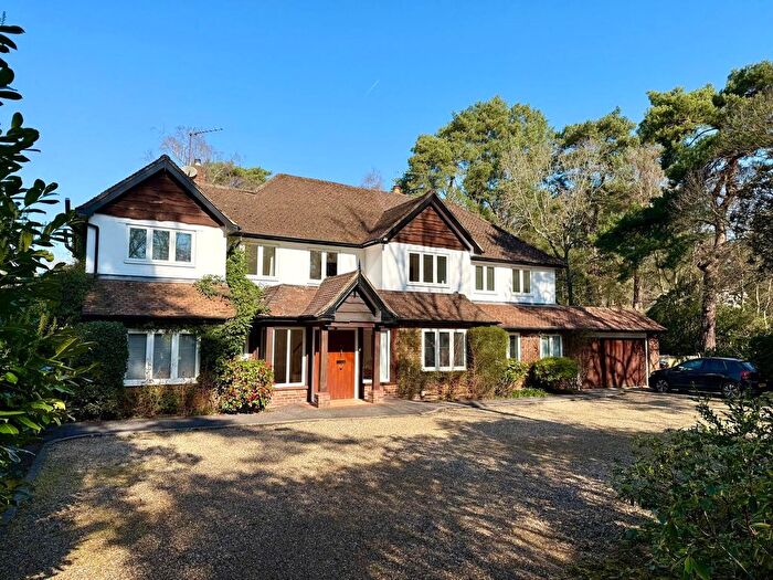 4 Bedroom Detached House For Sale In Prince Consort Drive, Ascot, Berkshire, SL5