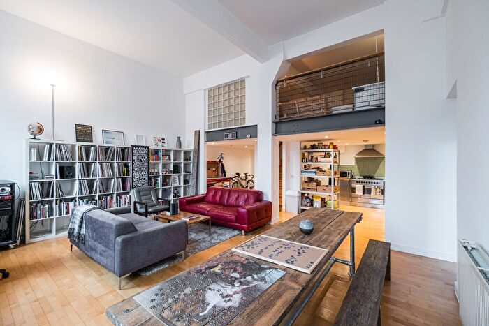 2 Bedroom Flat To Rent In The Old Telephone Exchange, London, SE17