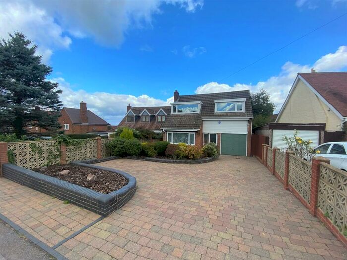 3 Bedroom House To Rent In Dark Lane, Romsley, Halesowen, B62