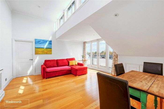 1 Bedroom Flat To Rent In Sutton Court Road, London, W4