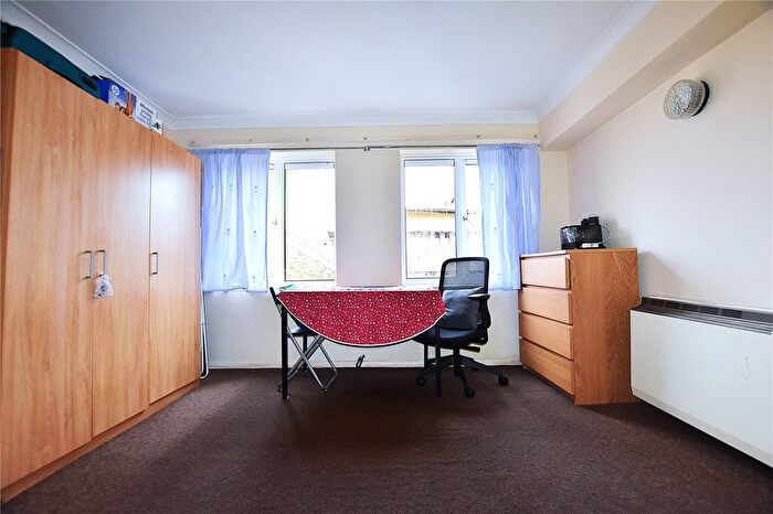 1 Bedroom Flat To Rent In Mayday Road, Thornton Heath, CR7