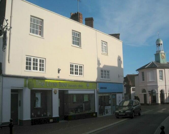 2 Bedroom Flat To Rent In High Street, Godalming, Surrey, GU7