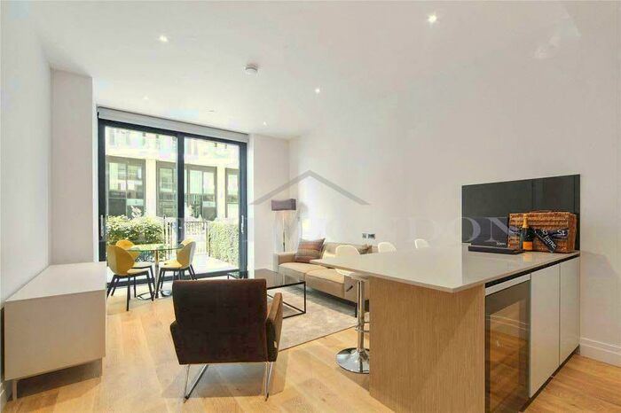 2 Bedroom Duplex To Rent In Riverlight Quay, Nine Elms, London, SW11