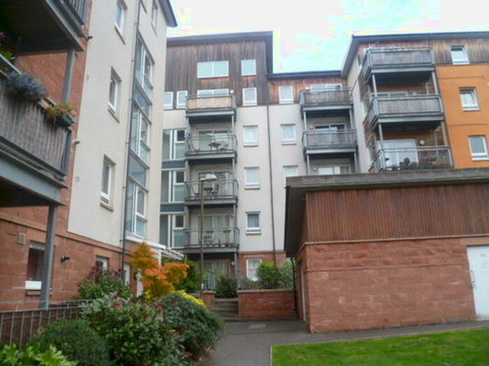2 Bedroom Flat To Rent In Albion Gardens, Edinburgh, EH7