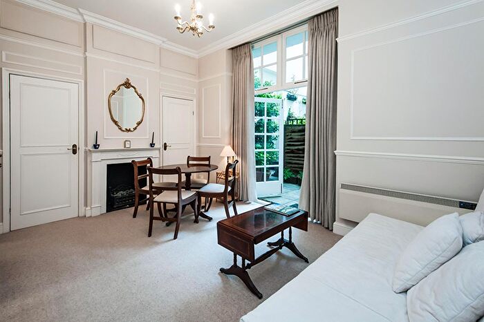 Studio To Rent In Warwick Square, London, SW1V