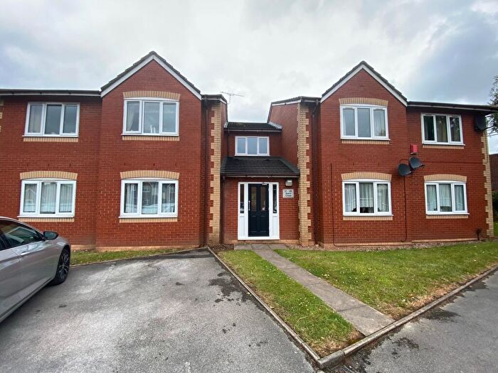 1 Bedroom Flat To Rent In Avern Close, Tipton, DY4