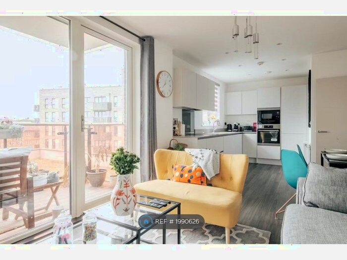 1 Bedroom Flat To Rent In Buchanan House, London, E17