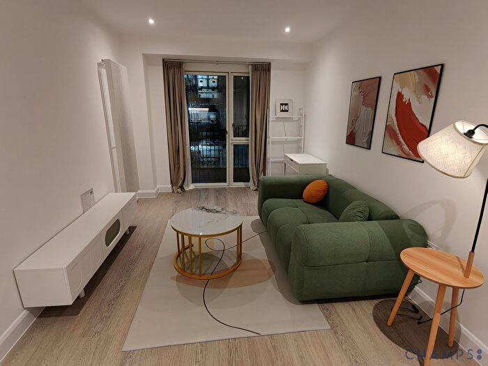 1 Bedroom Flat To Rent In Eden Place, London, E16