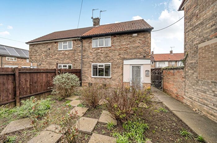 2 Bedroom Terraced House For Sale In Benedict Road, Hull, HU4