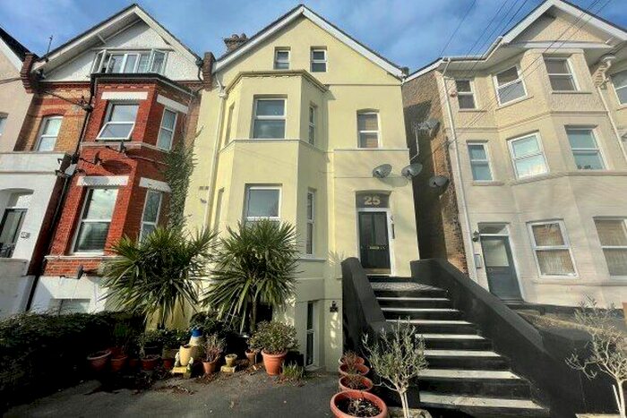 1 Bedroom Flat To Rent In R L Stevenson Avenue, Bournemouth, BH4