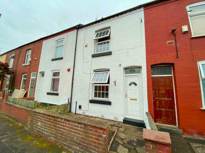 2 Bedroom Terraced House To Rent In Beverly Road, Ladybarn, Manchester, M14
