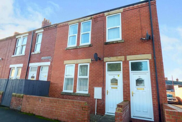 2 Bedroom Ground Flat To Rent In Seaton Avenue, Bedlington, Northumberland, NE22