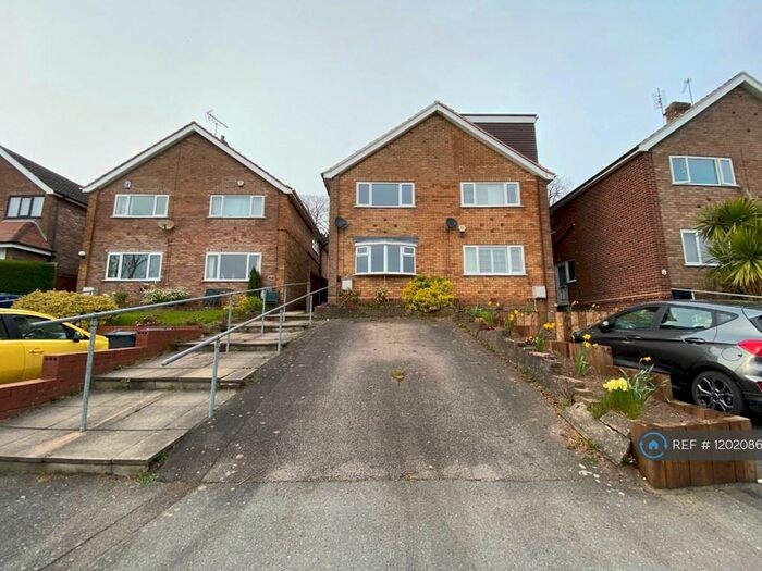 3 Bedroom Semi-Detached House To Rent In Redwood Road, Birmingham, B30