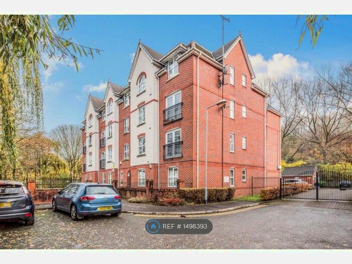 2 Bedroom Flat To Rent In Roch Bank, Manchester, M9