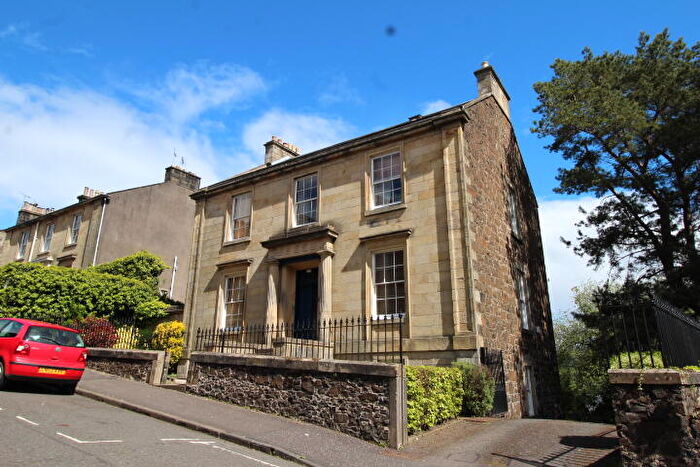 1 Bedroom Flat To Rent In D Irvine Place, Stirling, FK8