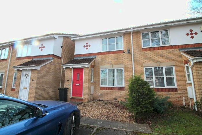 2 Bedroom Property To Rent In Stevens Walk, Bradley Stoke, Bristol, BS32