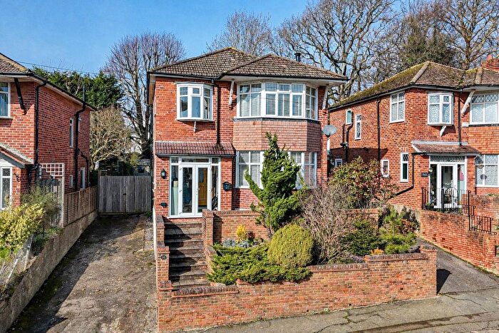 3 Bedroom Detached House For Sale In Elphinstone Road, Hastings, TN34
