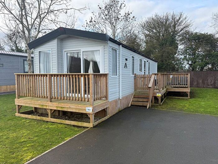 2 Bedroom Park Home For Sale In Amotherby Lane, Amotherby, Malton, YO17