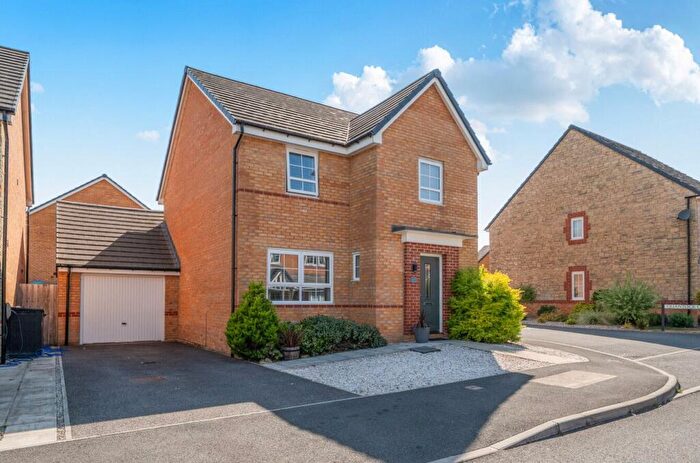 4 Bedroom Detached House For Sale In Beauchamp Avenue, Midsomer Norton, Radstock, BA3