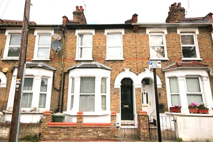 2 Bedroom Terraced House For Sale In Humberstone Road, E13