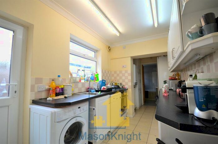 4 Bedroom Terraced House To Rent In Flexible Start Date Selly Oak, Birmingham, B29