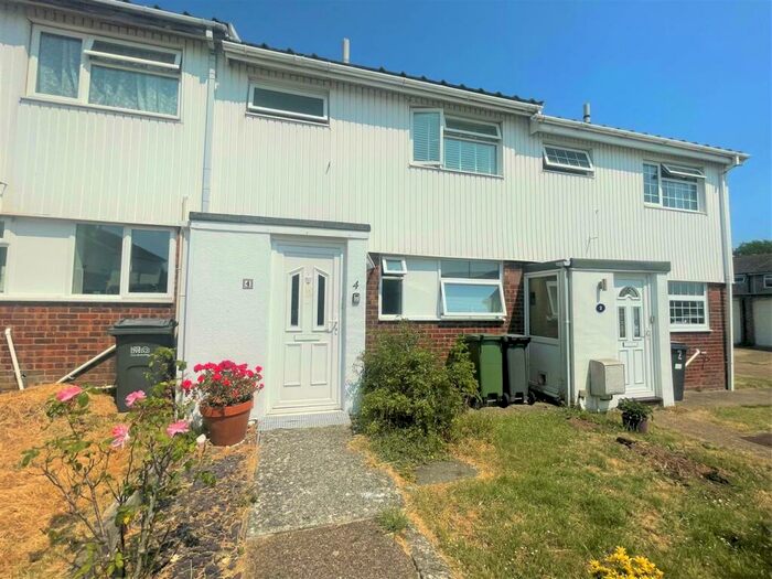 3 Bedroom Terraced House To Rent In Reynolds Road, Eastbourne, BN23