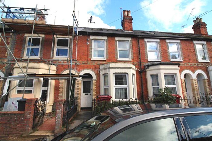 6 Bedroom Terraced House To Rent In Donnington Road, Reading, RG1