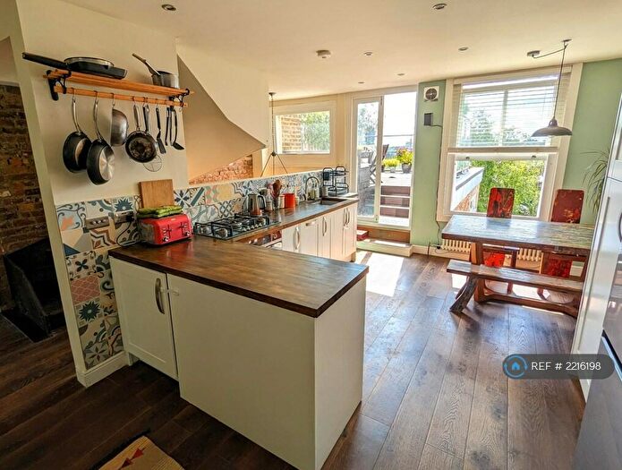 1 Bedroom Flat To Rent In Hanley Road, London, N4