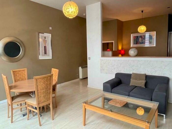 1 Bedroom Flat To Rent In Central Road, Leeds, West Yorkshire, Uk, LS1