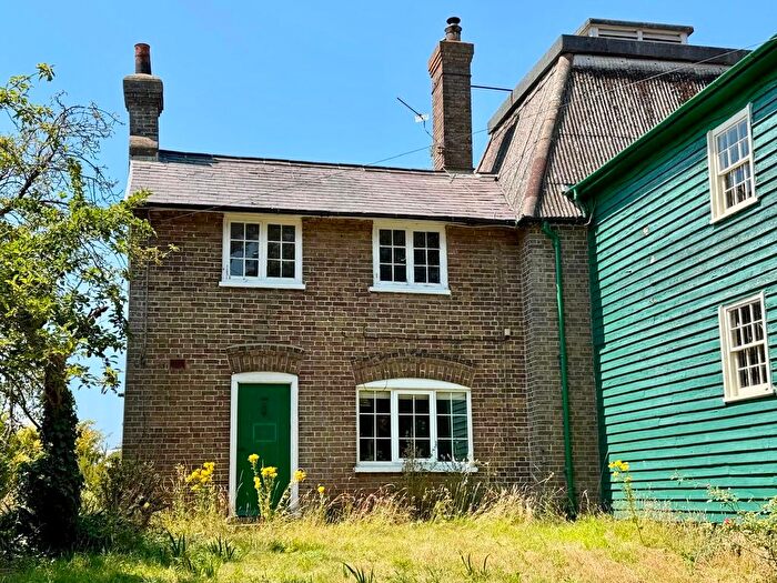 2 Bedroom Semi-Detached House To Rent In Ashford Road, Faversham, ME13