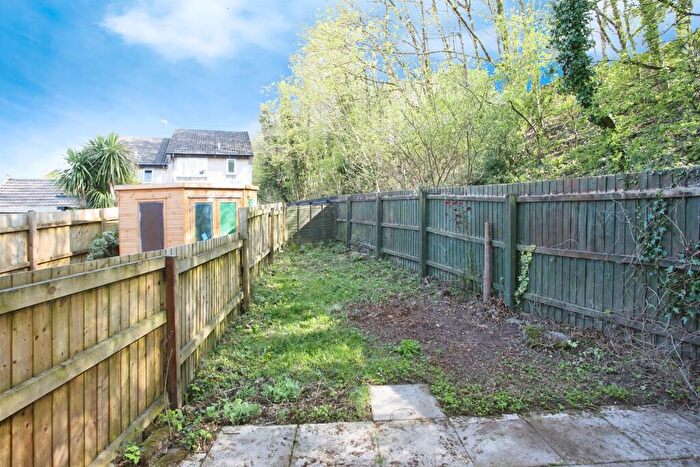 2 Bedroom Semi-Detached House For Sale In Marigold Close, Rogerstone, Newport, NP10
