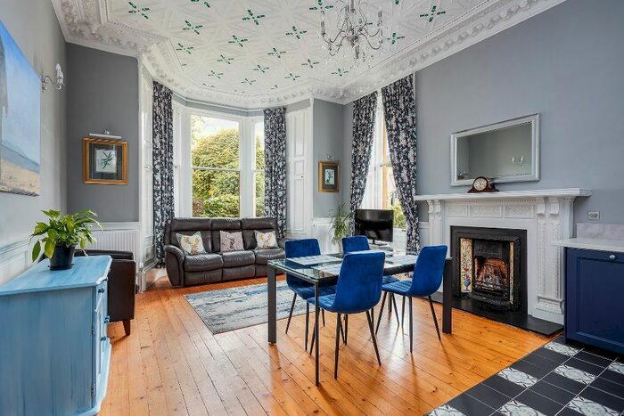 2 Bedroom Flat To Rent In Priestfield Road, Newington, Edinburgh, EH16