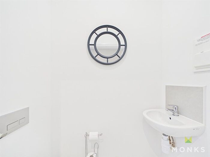 2 Bedroom End Terrace House For Sale In Monkmoor Road, Shrewsbury, SY2