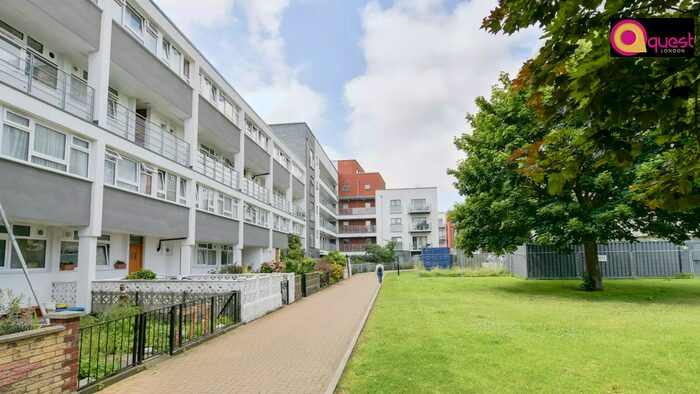 3 Bedroom Flat To Rent In Treby Street, London, E3