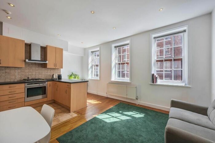 1 Bedroom Flat To Rent In Great Titchfield Street, Fitzrovia, W1W