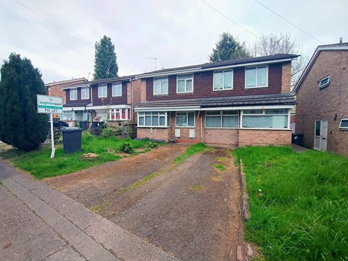 4 Bedroom Semi-Detached House To Rent In Silverdale Drive, Fallings Park, Wolverhampton, WV10