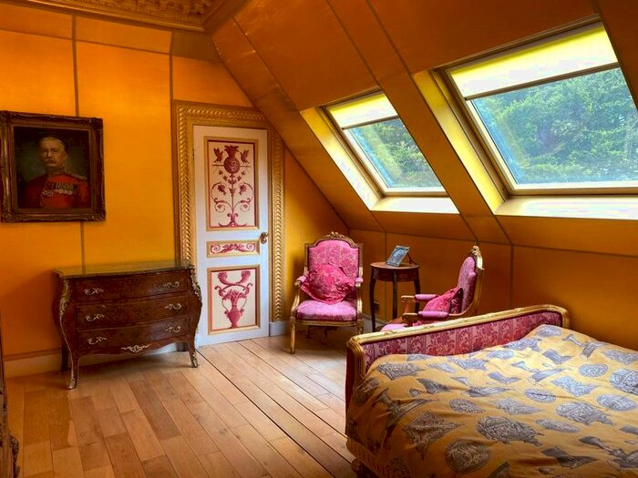 Studio To Rent In Park View Road, Ealing, London, W5