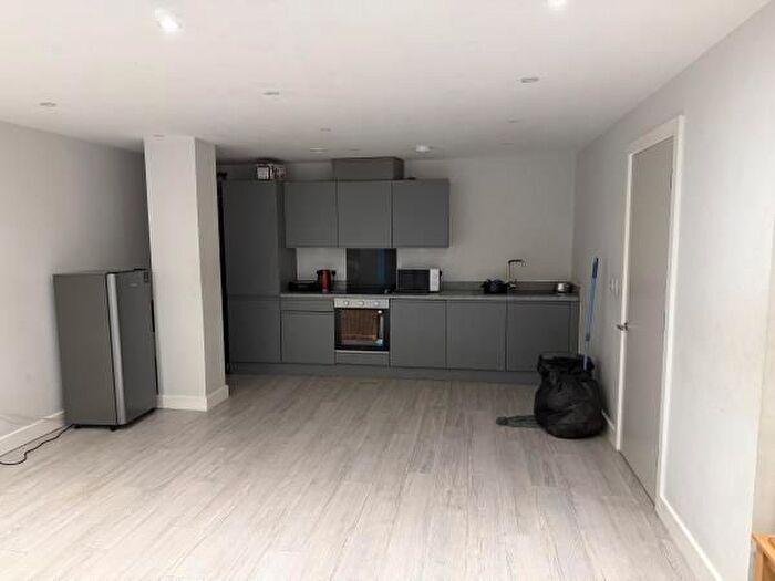 3 Bedroom Town House For Sale In , Block B, Duncan Street, Salford, M5