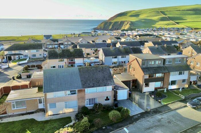 3 Bedroom Semi-Detached House For Sale In Abbotts Way, St. Bees, CA27