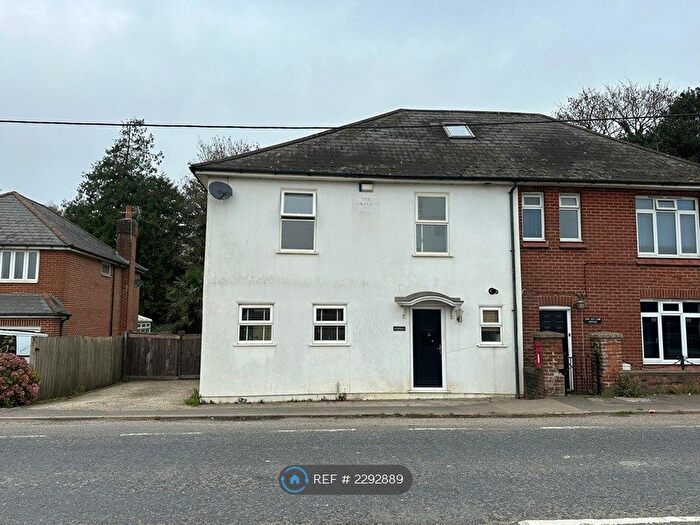 4 Bedroom Semi-Detached House To Rent In Sutton Road, Langley, Maidstone, ME17