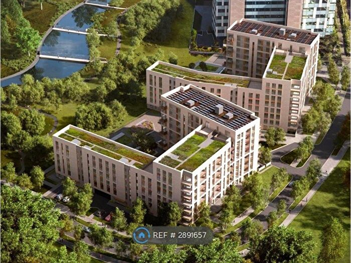 2 Bedroom Flat To Rent In Lakeside Drive, London, NW10