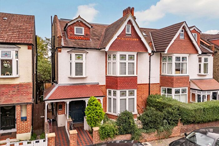 3 Bedroom Flat For Sale In Home Park Road, London, SW19