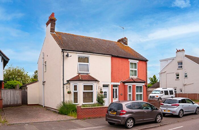 3 Bedroom Semi-Detached House For Sale In High Road, Trimley St. Mary, IP11