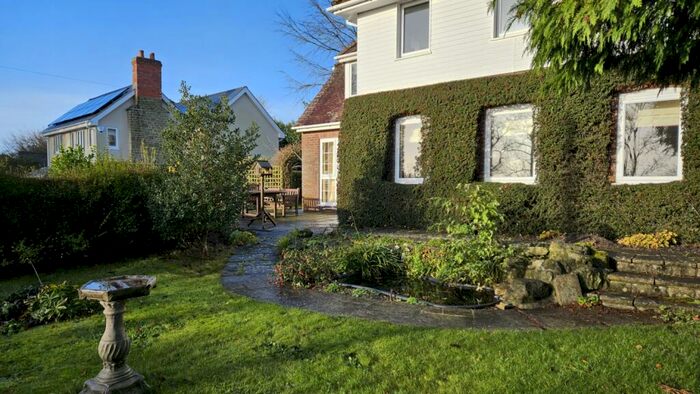 4 Bedroom Detached House To Rent In Love Lane, Shaftesbury, Dorset, SP7