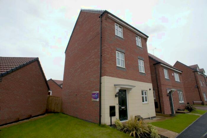 4 Bedroom Detached House To Rent In Girton Way, Mickleover, DE3