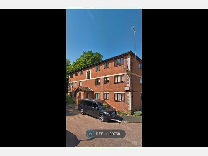 1 Bedroom Flat To Rent In Winston Close, Greenhithe, DA9